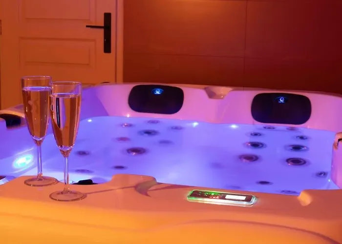Suite & Spa Privatif Domaine Des Demoiselles
